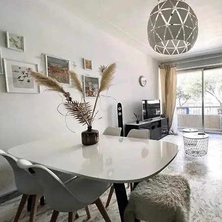 - Promenade Des - Climatise, 4 Pers Apartmán Nice